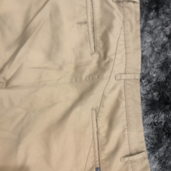 Volcom khaki shorts - Picture 4 of 5